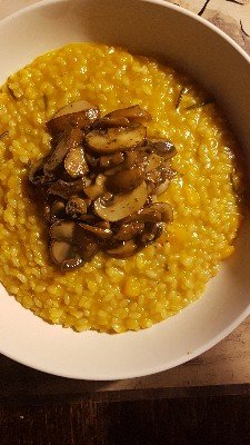 Risotto integrale zucca, cannella e funghi piccanti